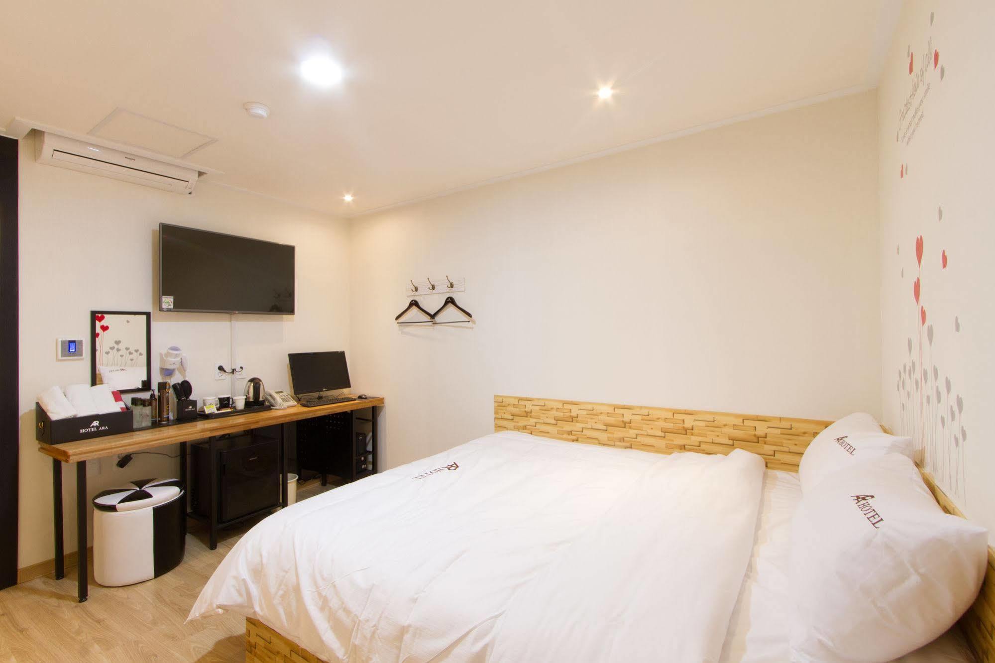 Ara Hotel 2*