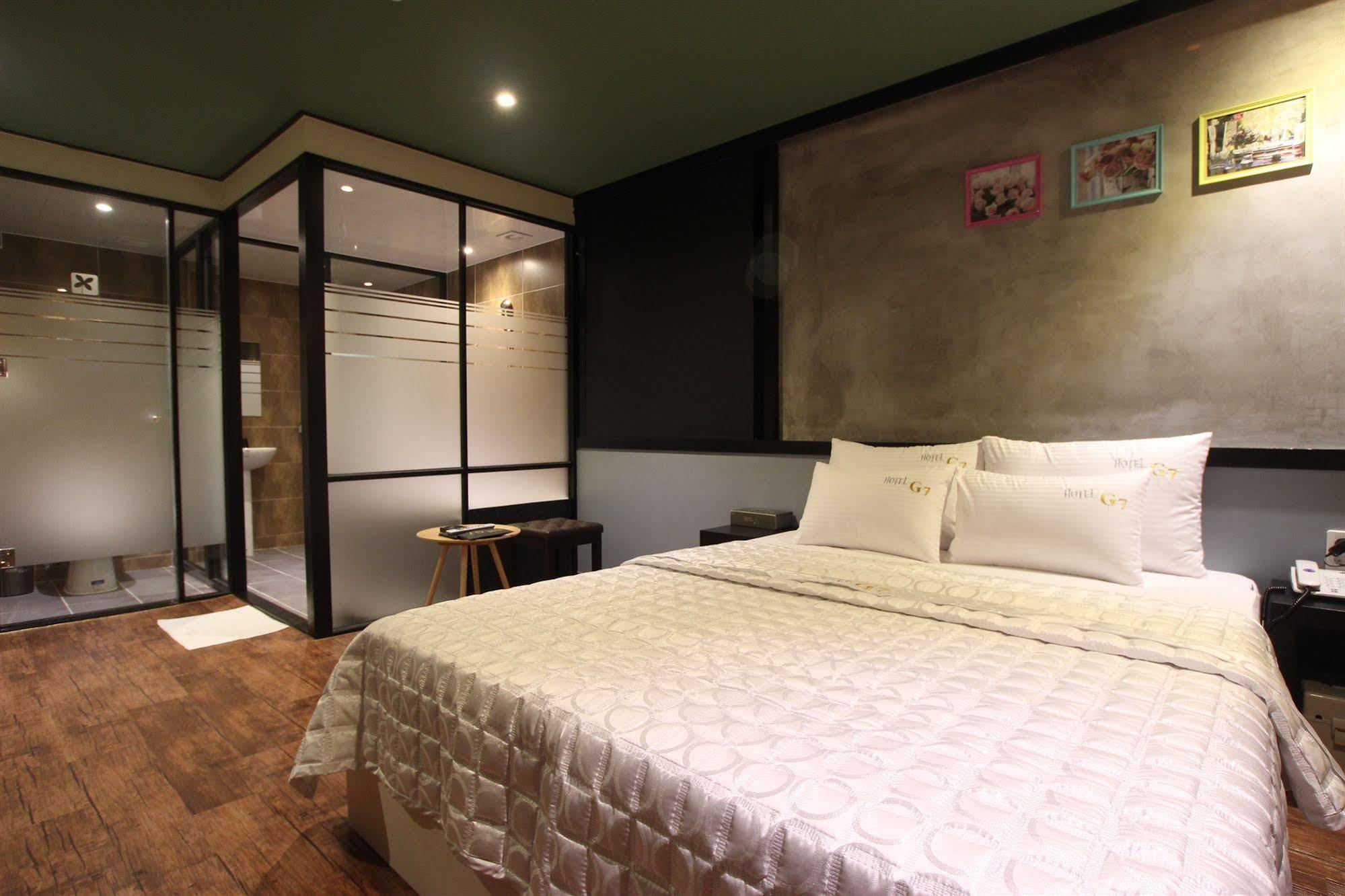 G7 Motel 2*