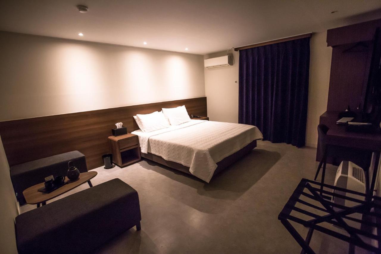 Motel Egg