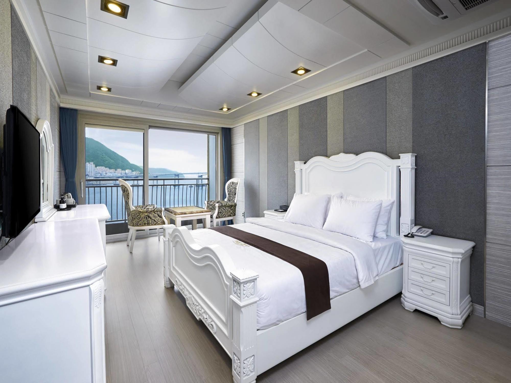 Songdo Hotel Busan