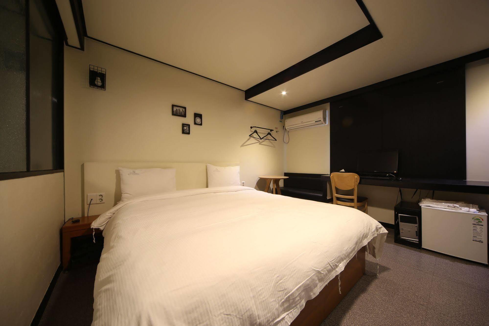 Hotel Elysee Busan