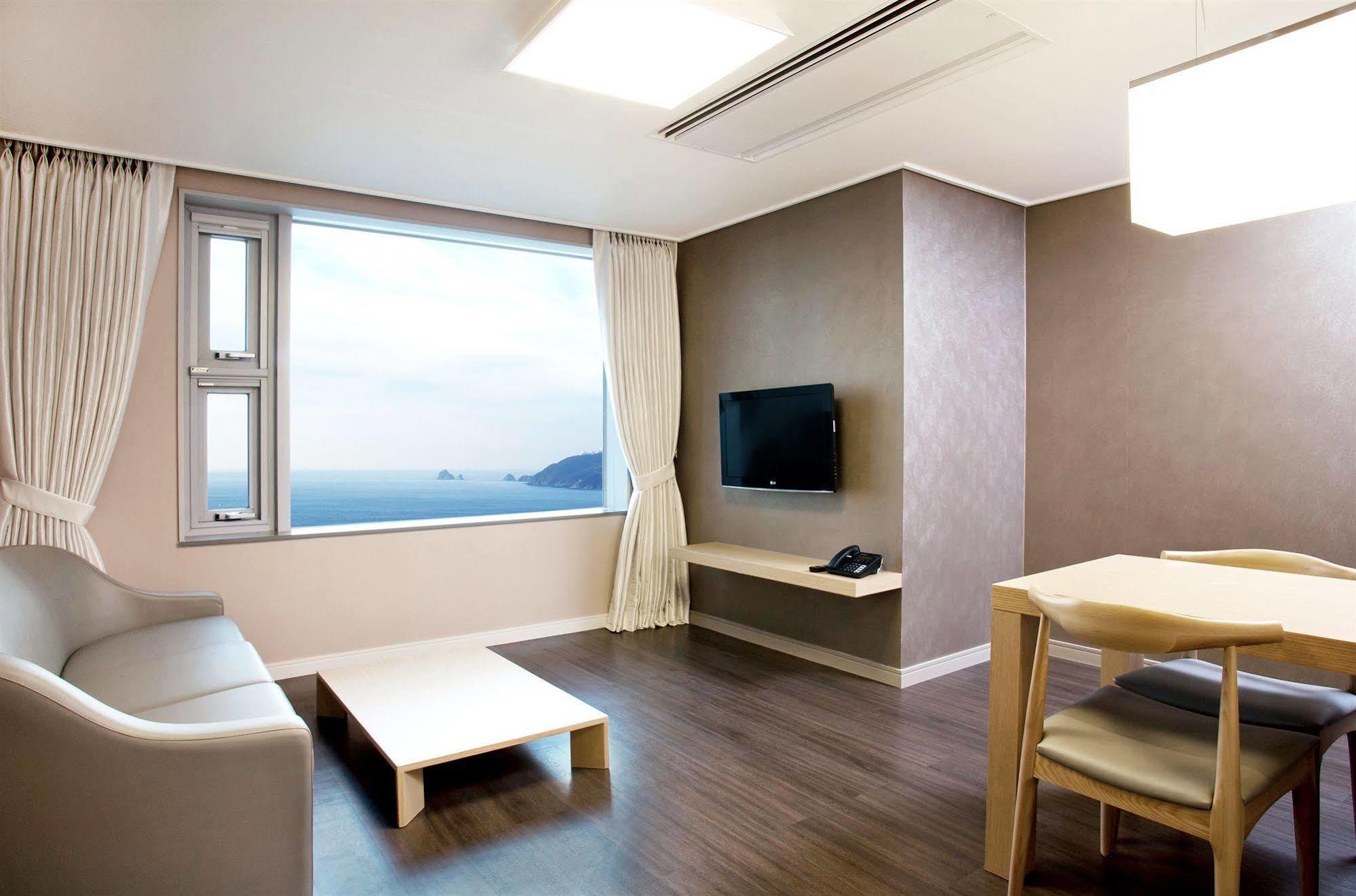 Hanwha Haeundae Resort 3*