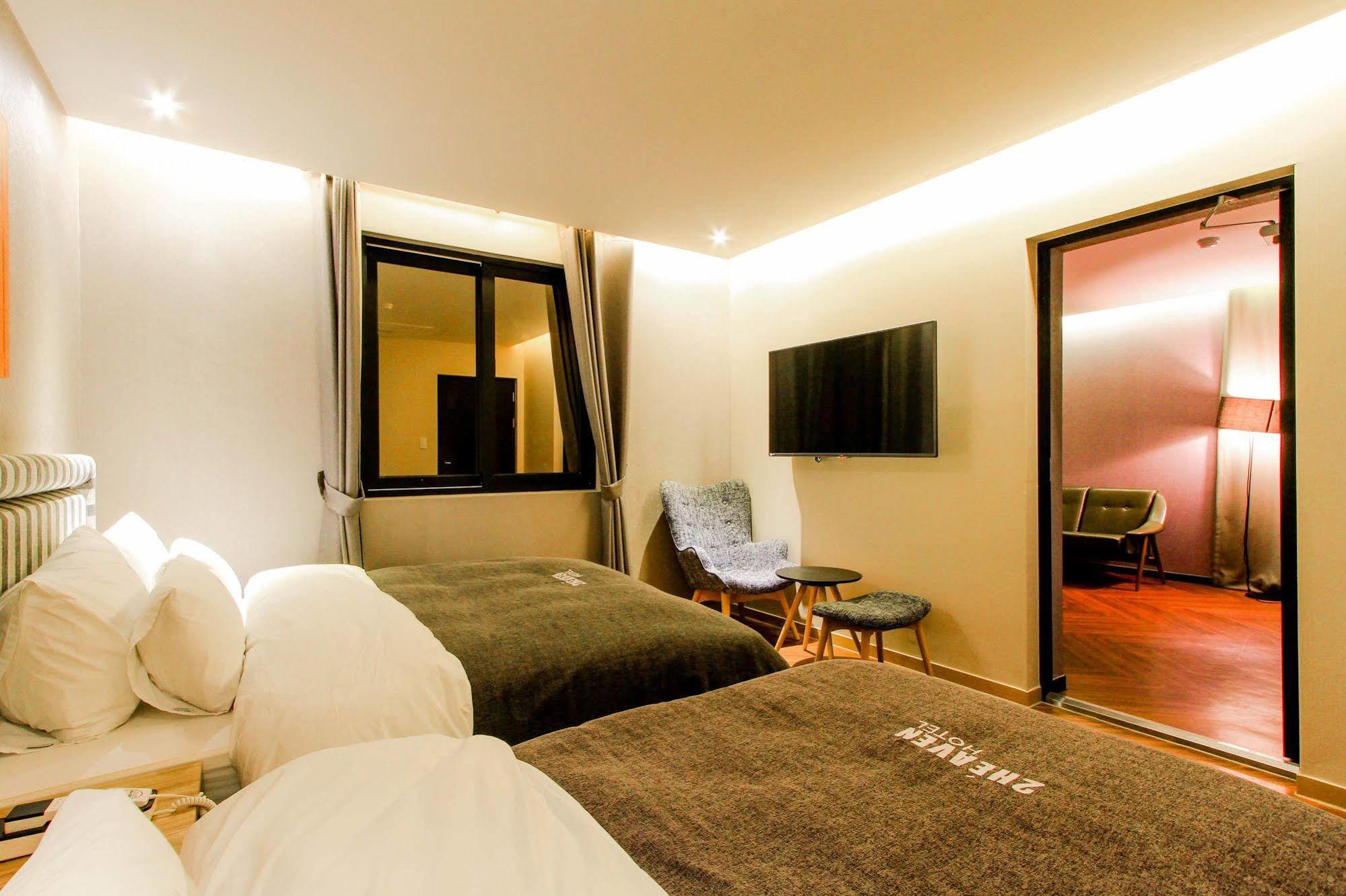2 Heaven Seomyeon Hotel