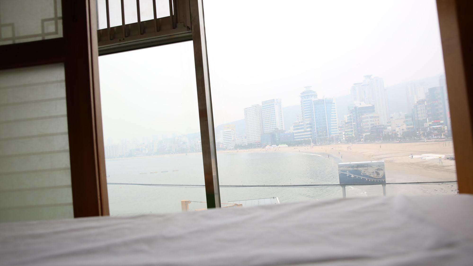Hostel Yes *