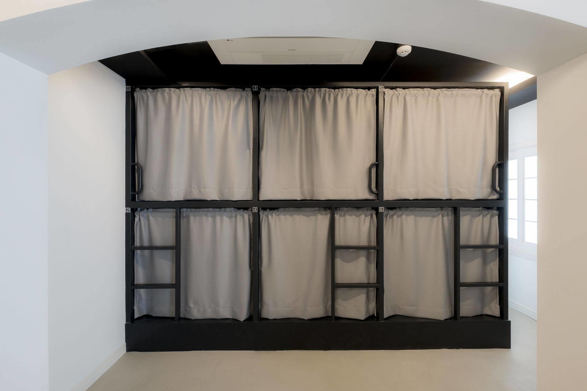 Canvas Nhà trọ