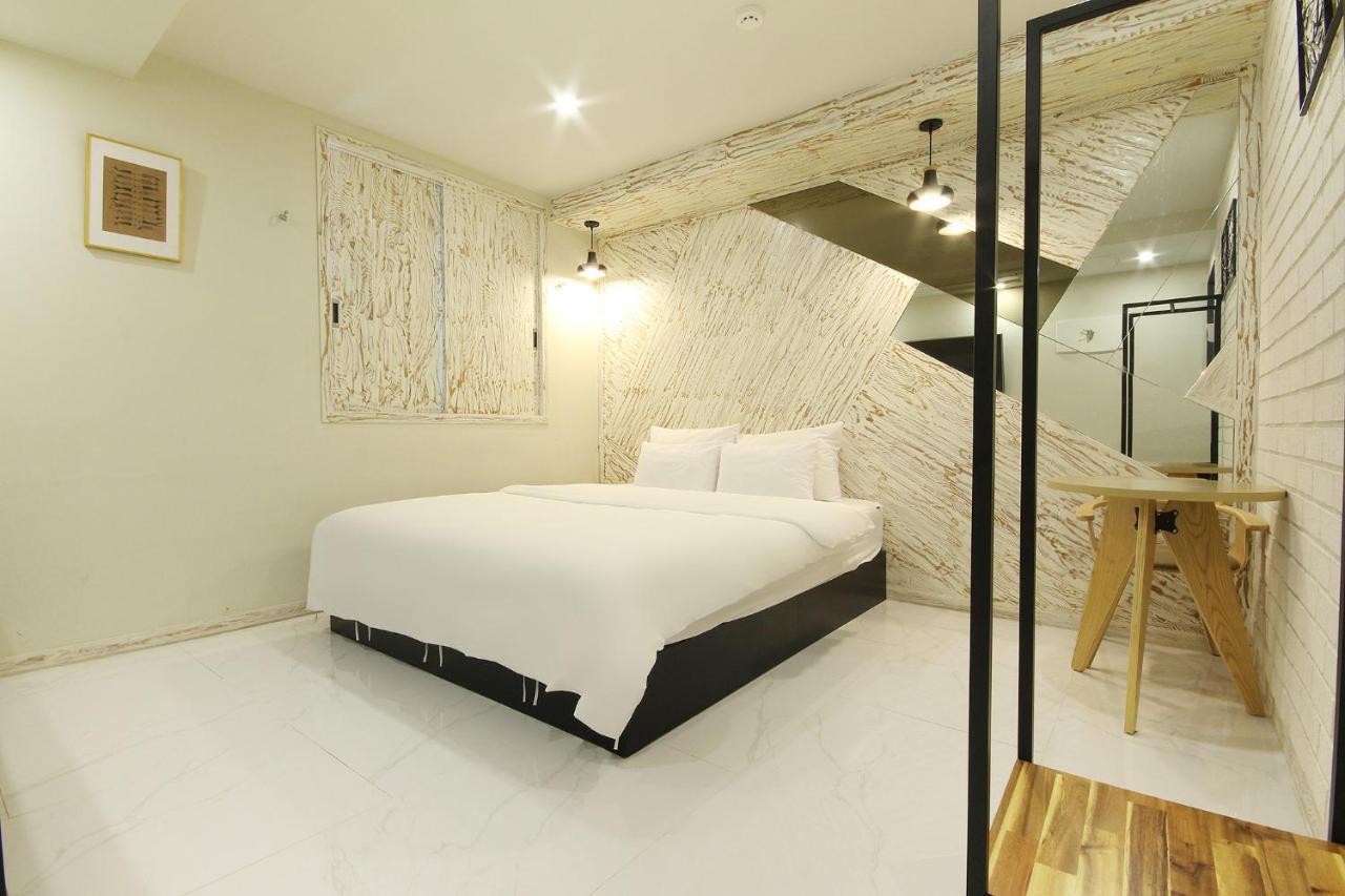 The Sweet Hotel Busan