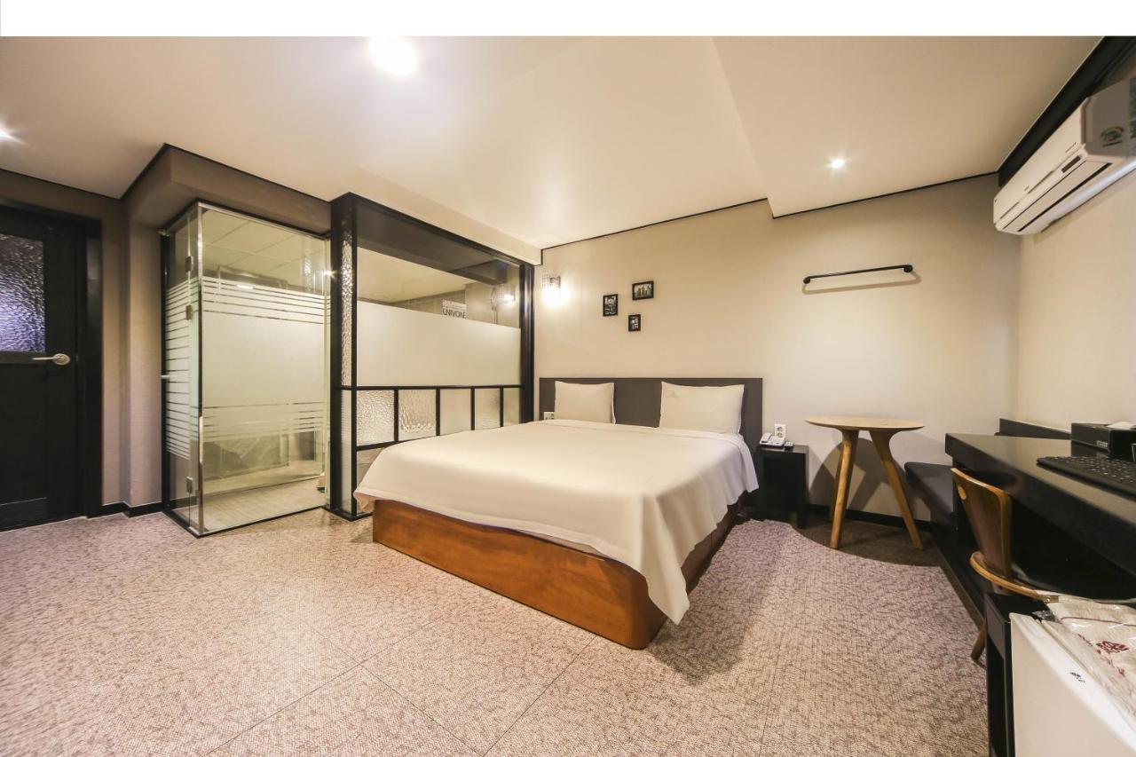 Elysee 3* Busan