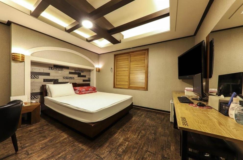 Bridge Hotel Busan