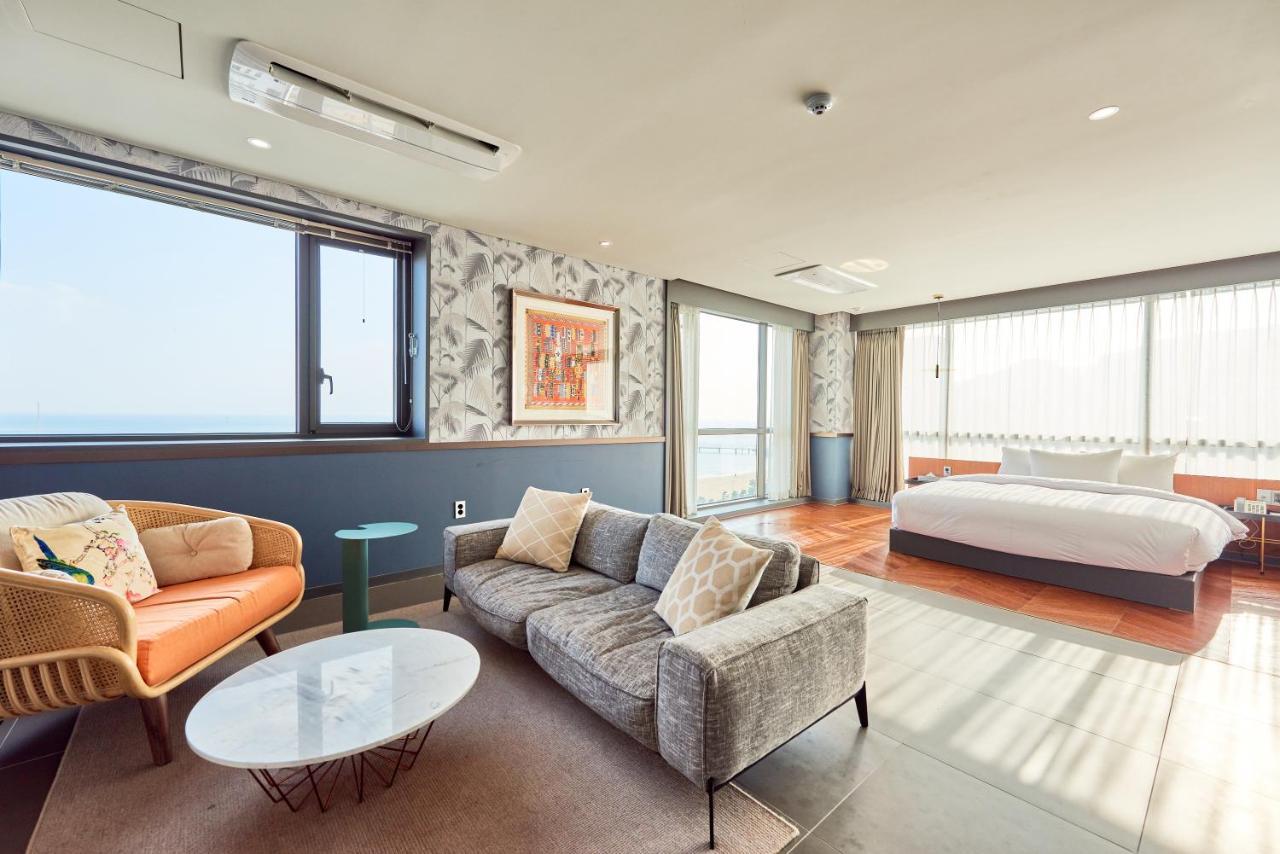Hotel Brown Dot Songjung