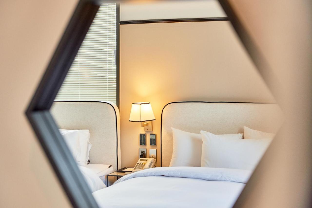 Brown Dot Songjung Hotel
