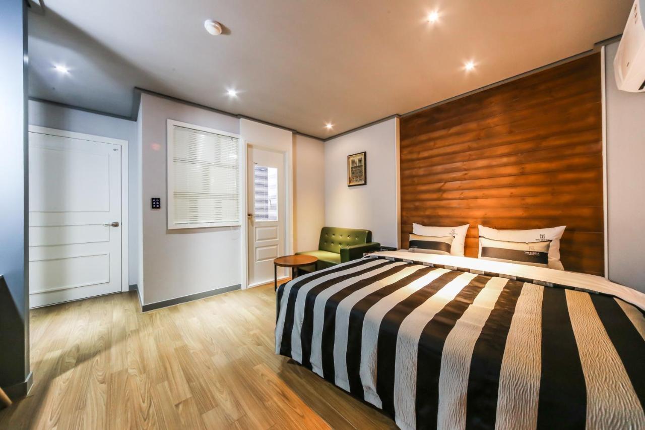 Love hotel The Gentle 3*