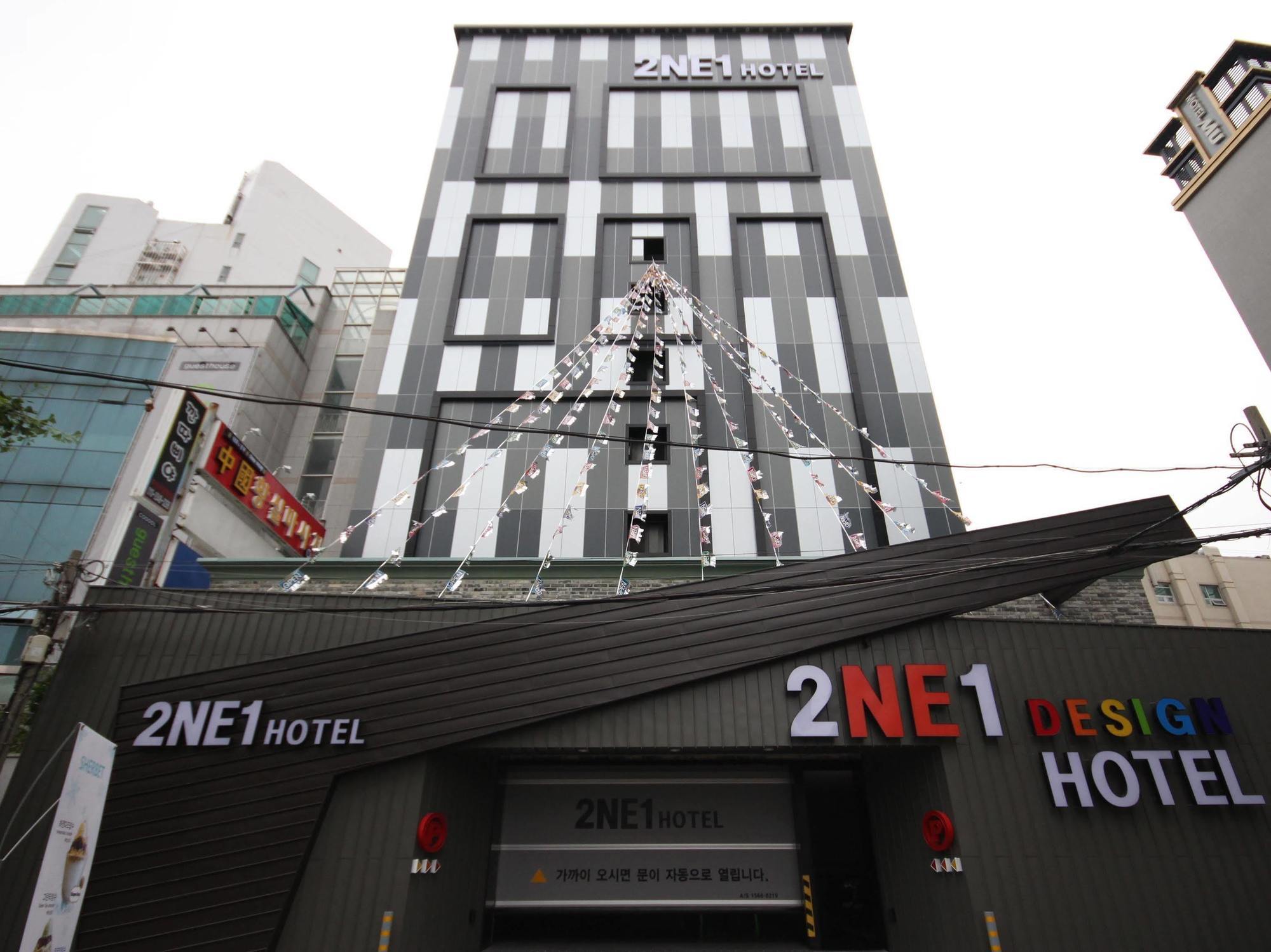 Khách sạn 2ne1 2*