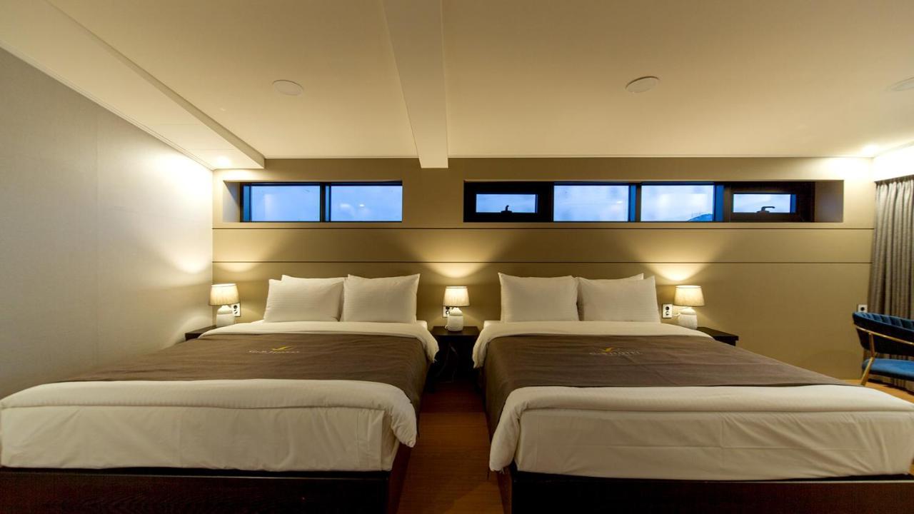 Hotel Gnb 4*