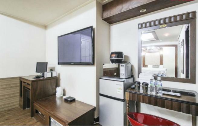 Haeundae Lavin Bbq Hotel *