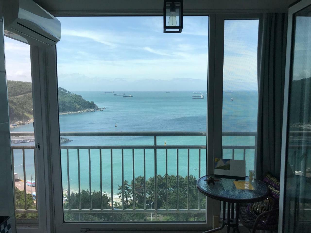 Apartment Ocean View Hamji Homestay