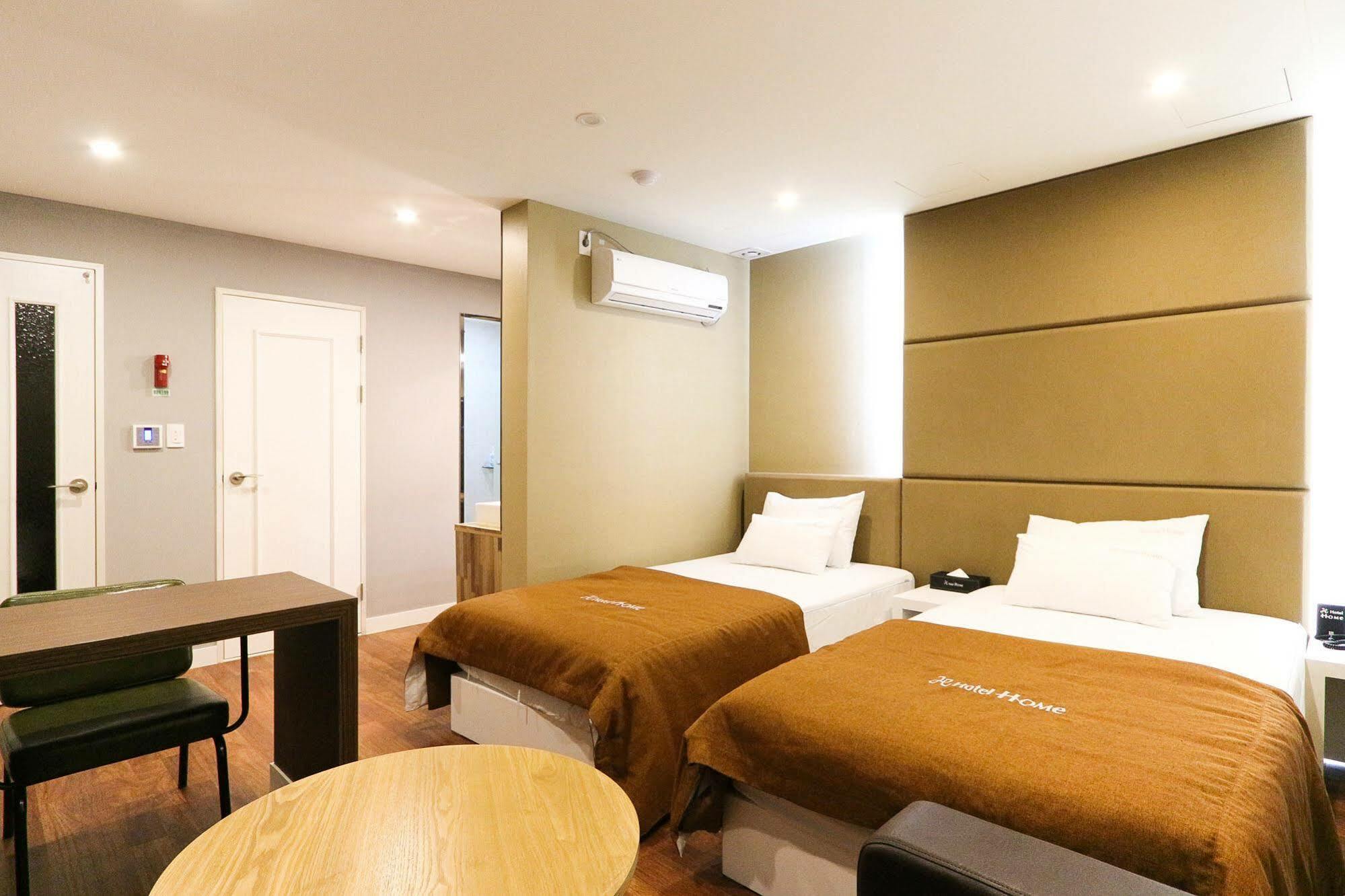 Hotel Home Hotel 3*