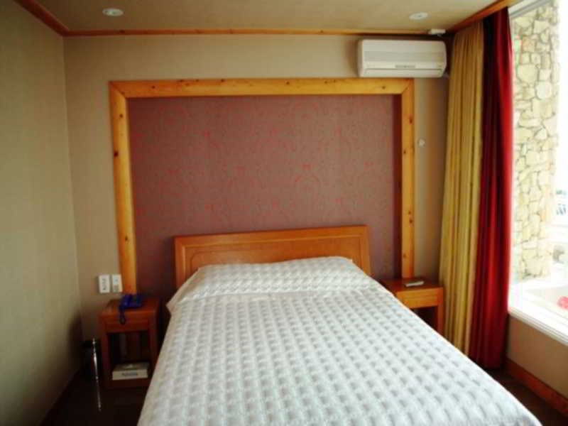Blue 2* Busan
