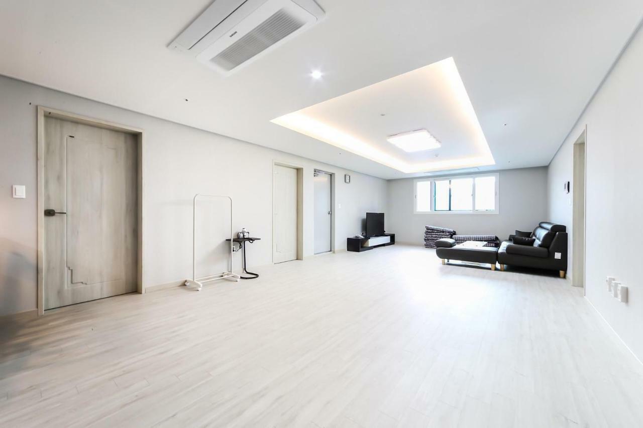 Hotel Seomyeon Brown-dot Gold Busan