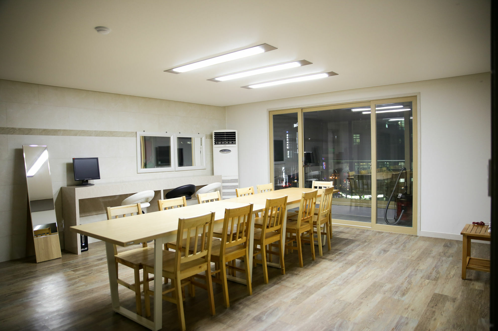 Business Haeundae S 3*