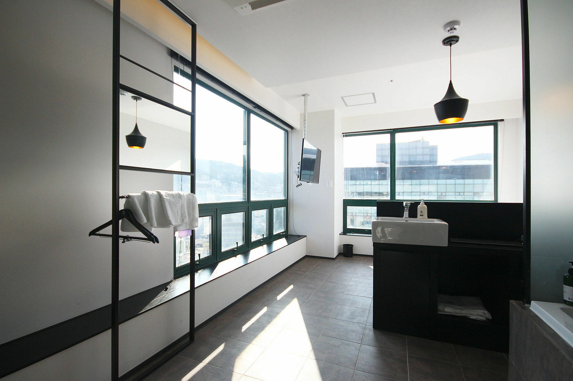Mini Nampo Hotel 2*