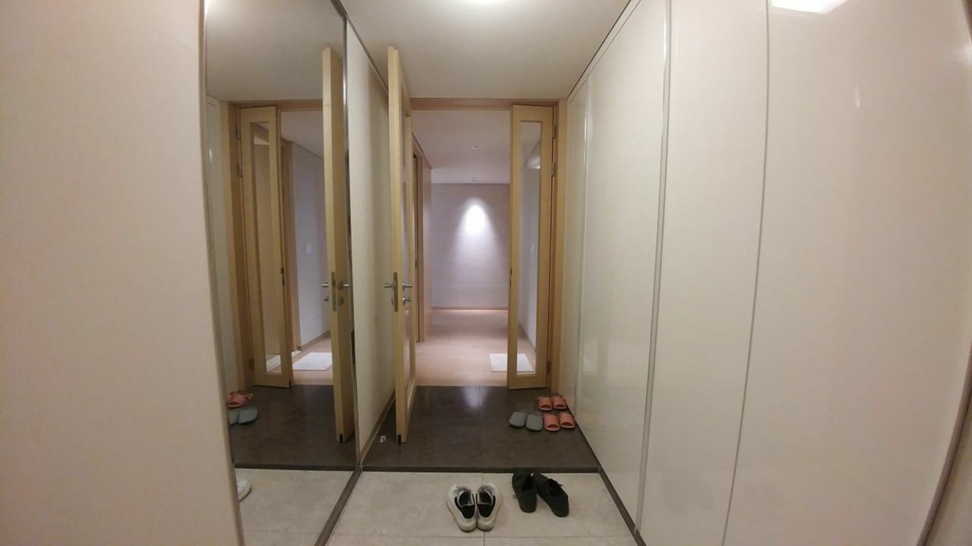 Haeundae Ocean Bridge Penthouse Apartment