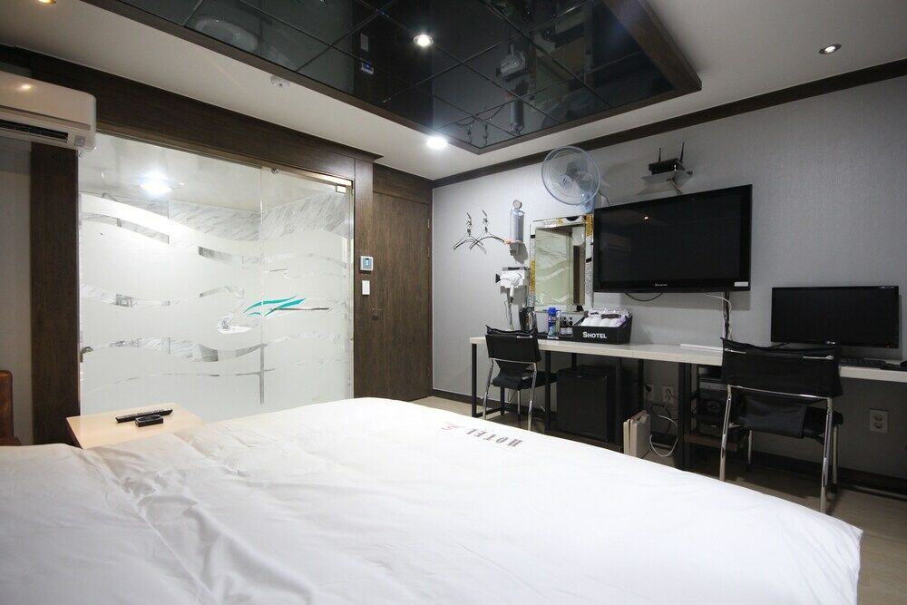 No.25 Hotel Busan Seomyeon Station 2*