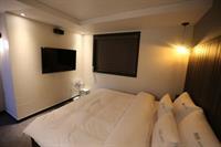 Hotel Mirage 2*