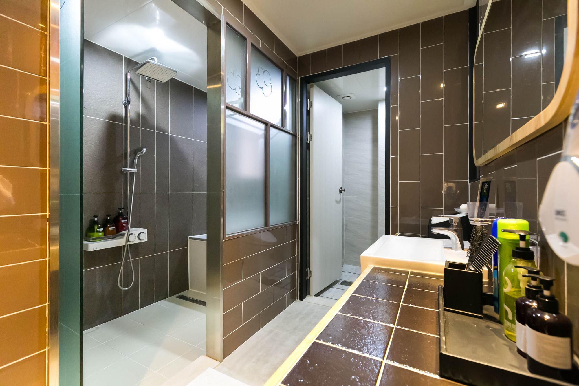 Popcorn Hotel 2*