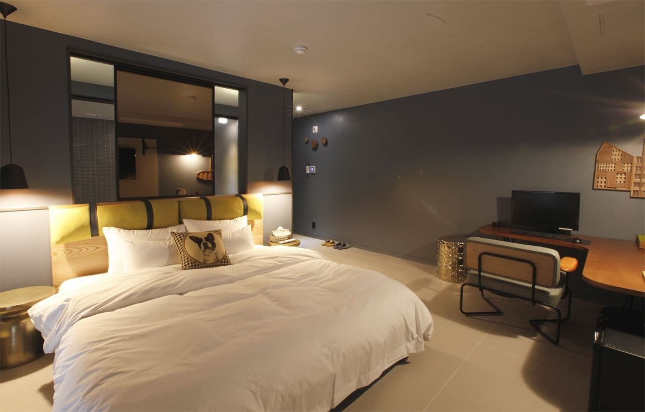 Hound Nampo Hotel 2*