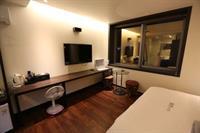 Mirage Hotel 2*