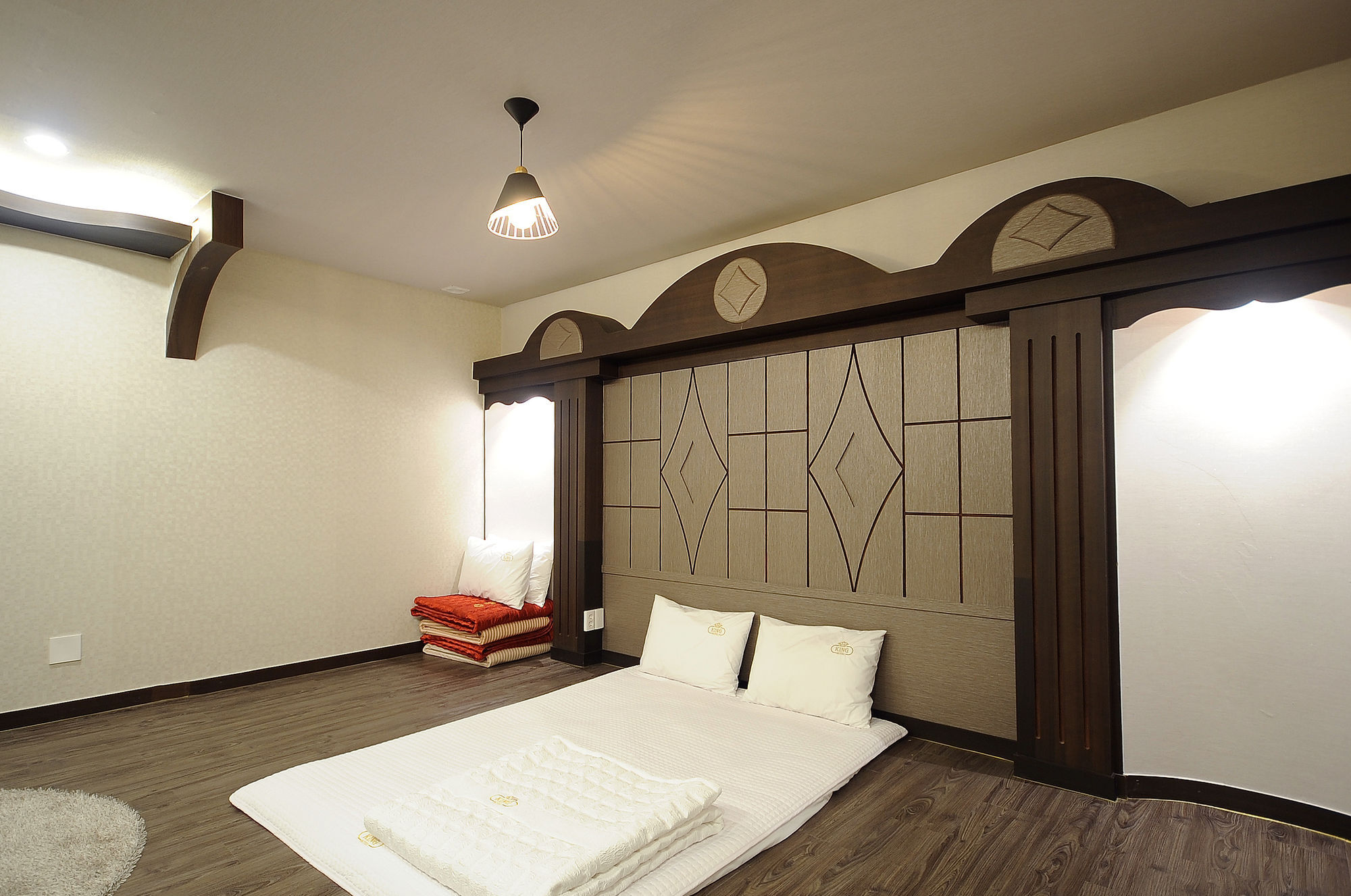 Hotel King
