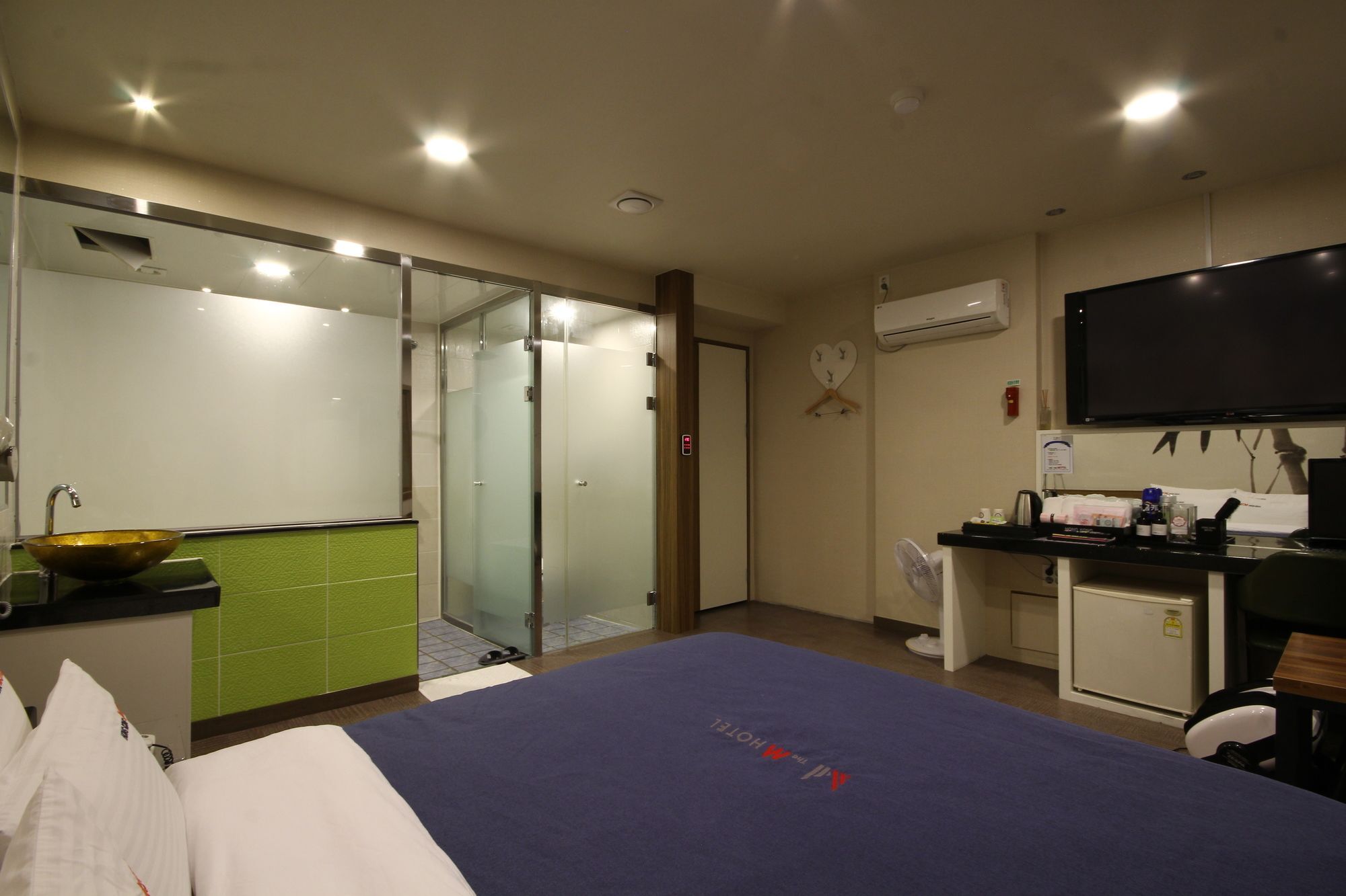 Hotel The M