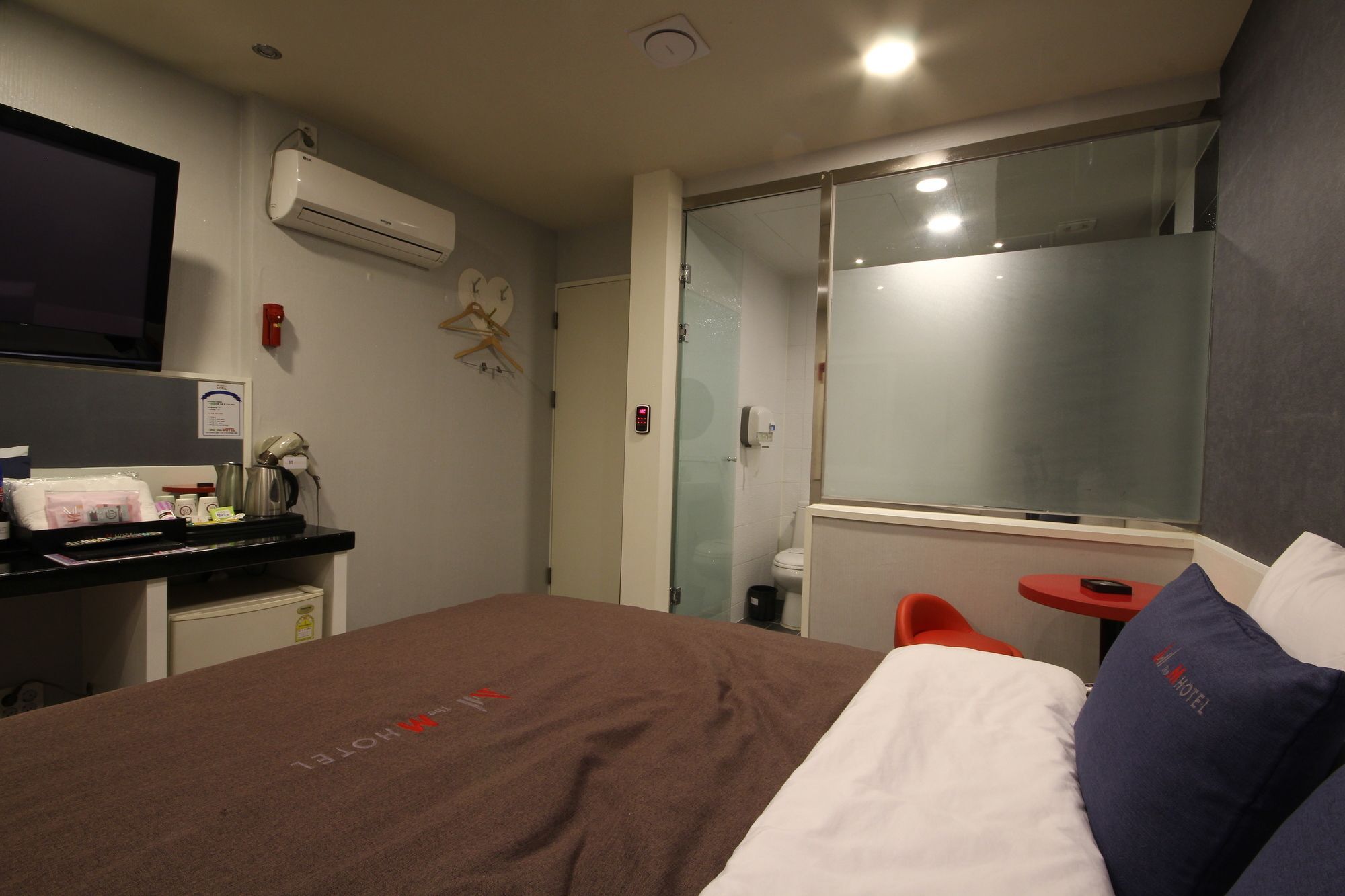 Hotel The M 2*