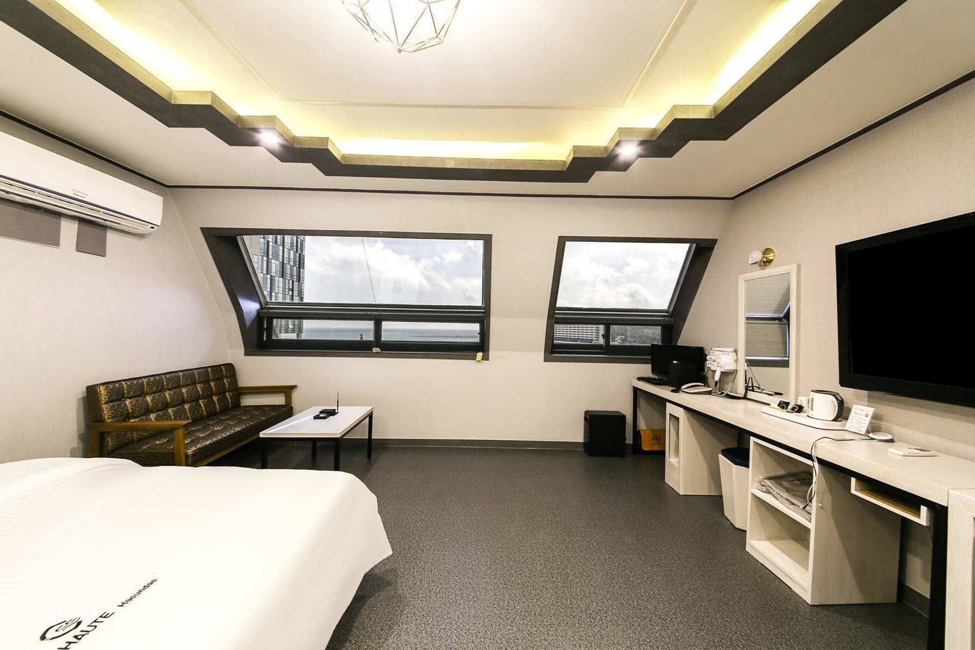 Haute Hotel Busan