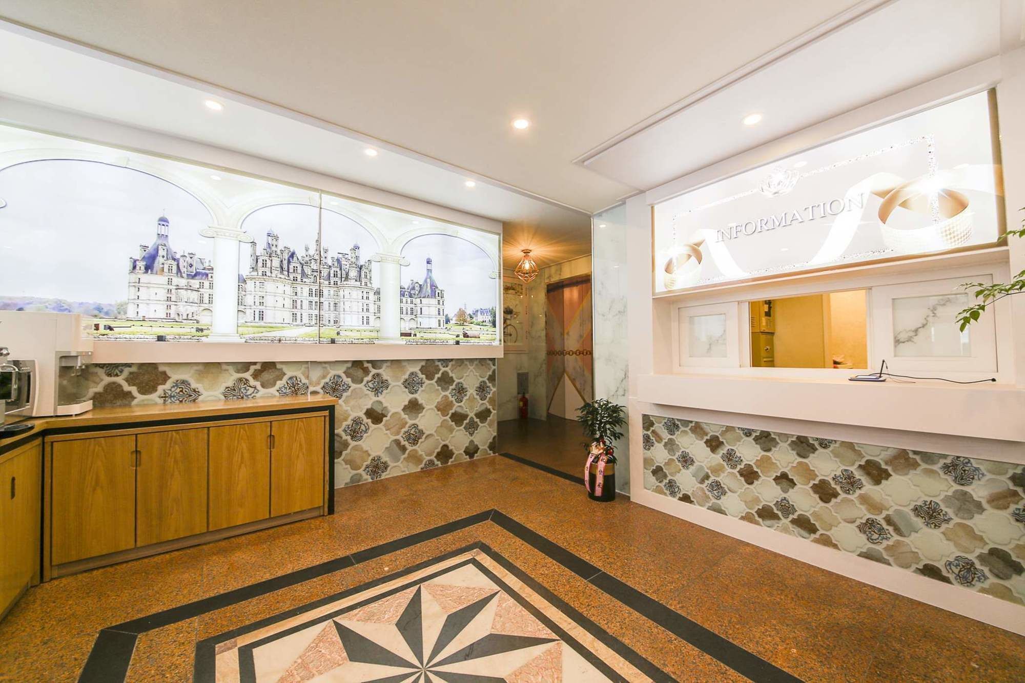 Haute Hotel Busan
