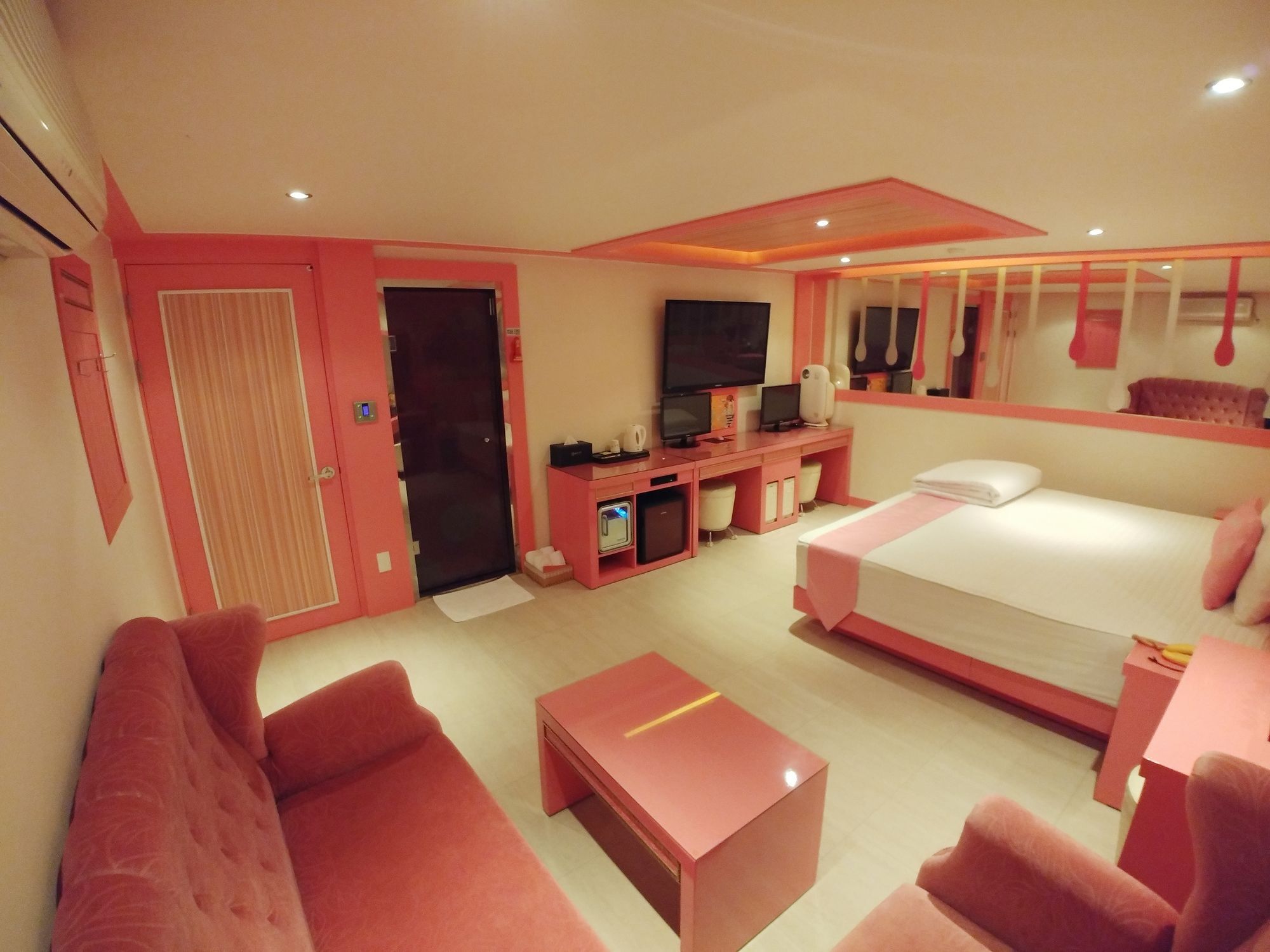 Andrest Busan