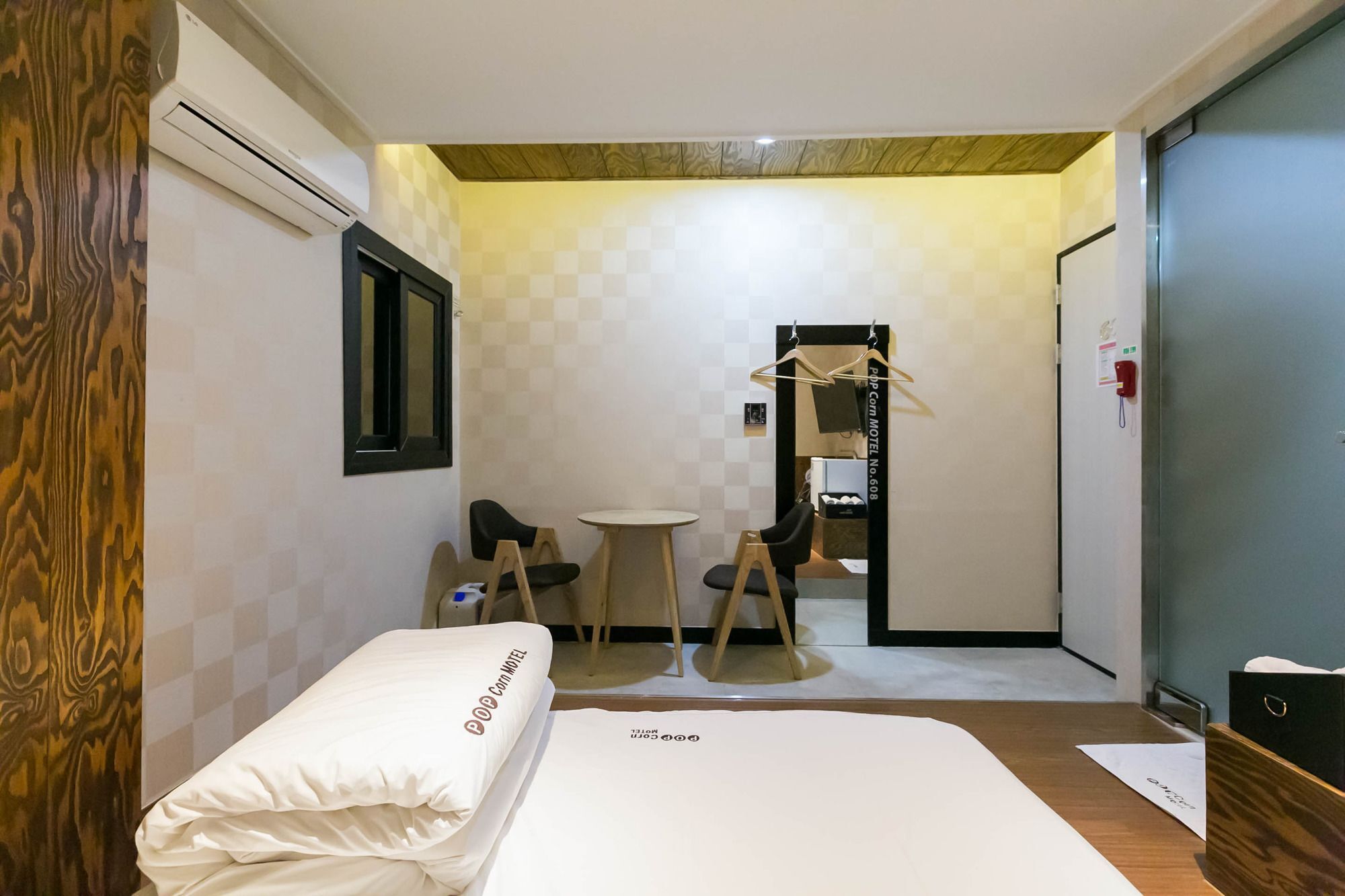 Hotel Popcorn 2*