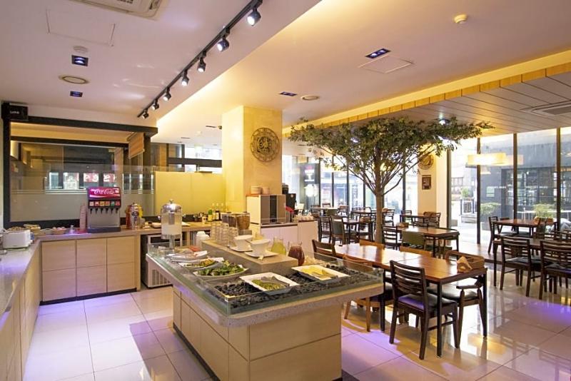 Towerhill Hotel 3*