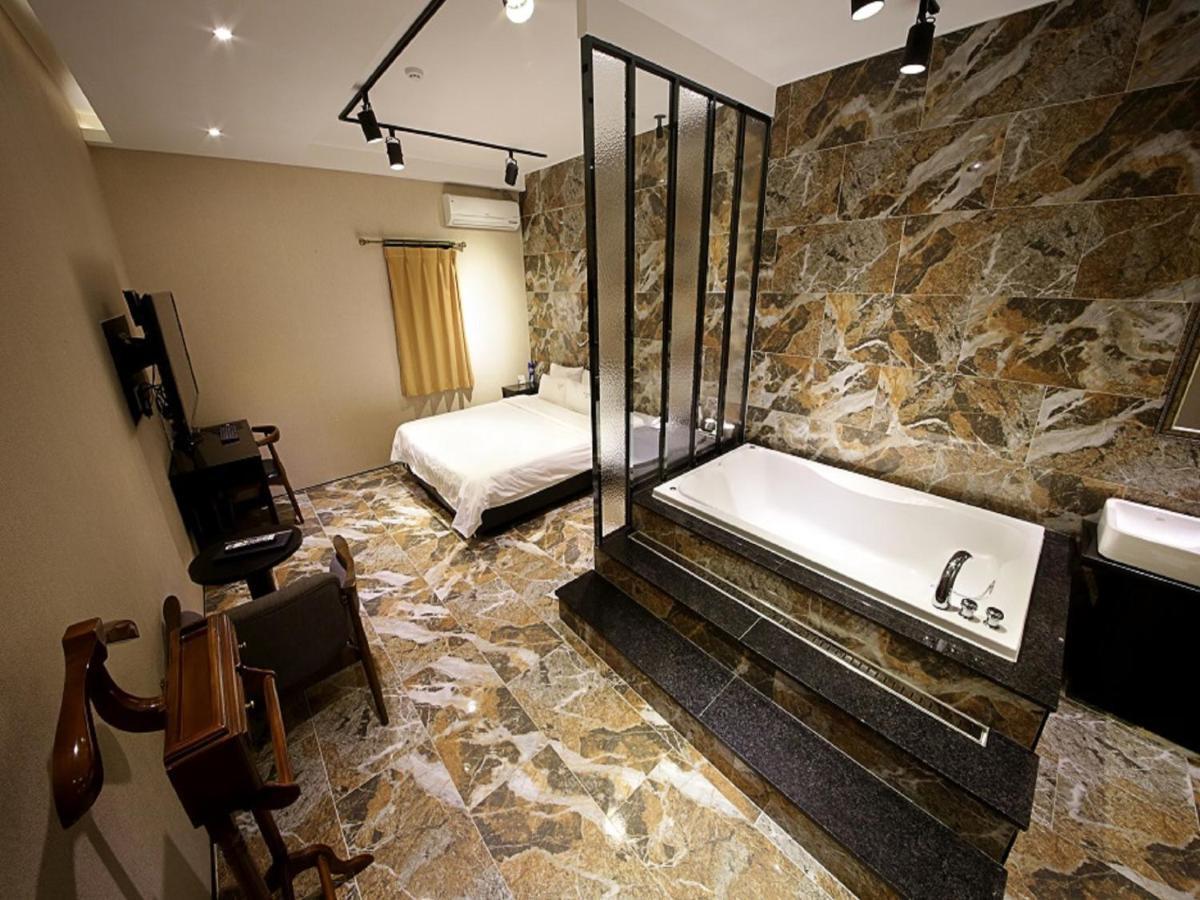Hotel Almond Station Busan