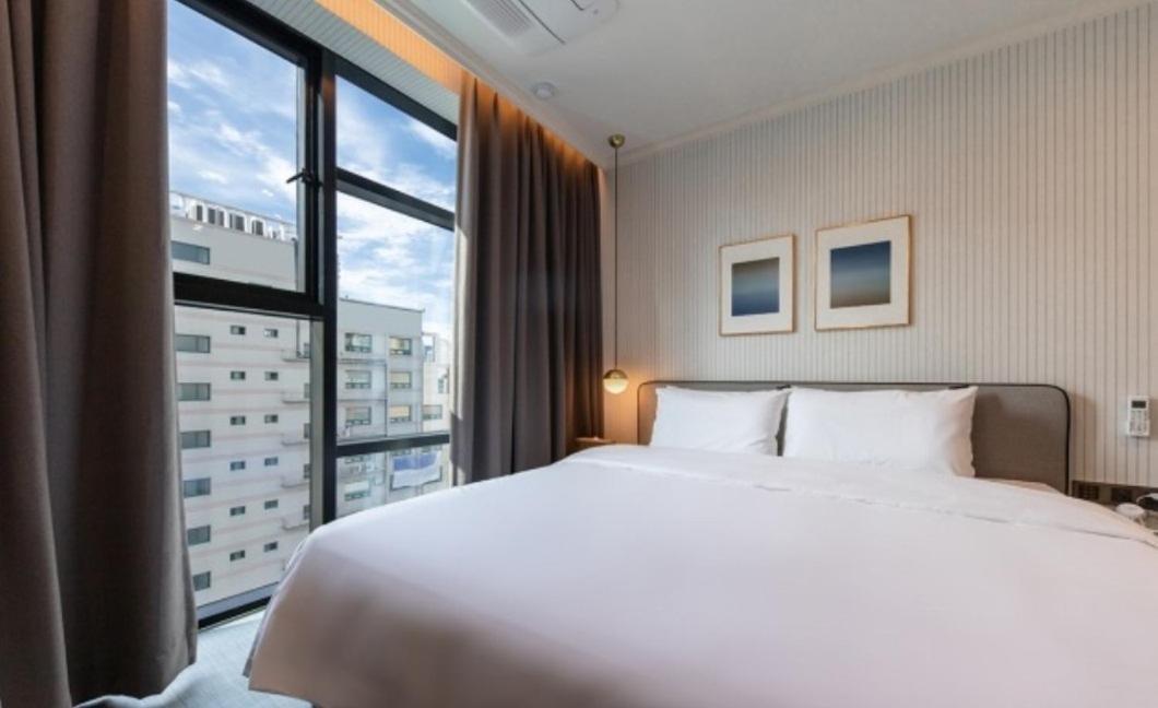 Hotel Brown Dot Deokcheon 3*