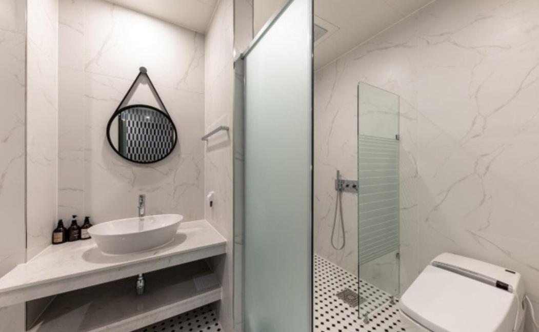 Brown Dot Deokcheon Hotel 3*