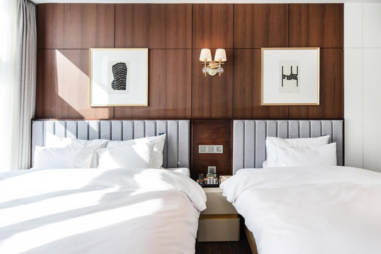 H Avenue Gwanganri Hotel