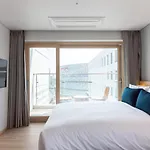 Connect Busan Hotel & Residence