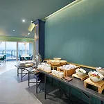 Lavi De Atlan Hotel