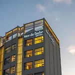 Mer De Laube Hotel