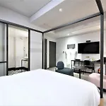 Seomyeon Hound Hotel 1St Street