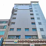 Hotel Noah