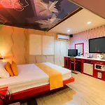 U Hotel