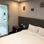 Sol Motel