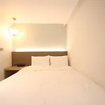 Daeyeon Business Hotel The Grang